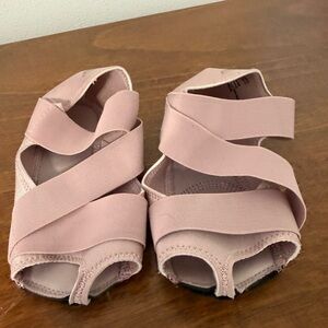 Fabletics Studio Socks